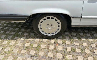 Mercedes-Benz-500-Series-1987-Convertible-36
