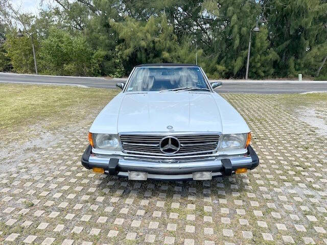 Mercedes-Benz-500-Series-1987-Convertible-4