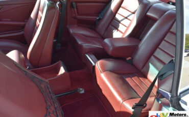 Mercedes-Benz-500-Series-1987-Coupe-12