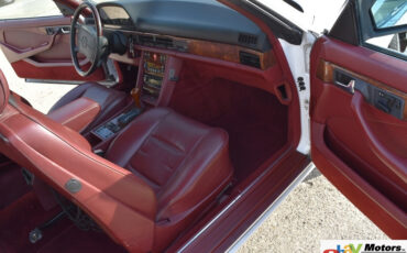 Mercedes-Benz-500-Series-1987-Coupe-14