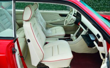 Mercedes-Benz-500-Series-1987-Coupe-16