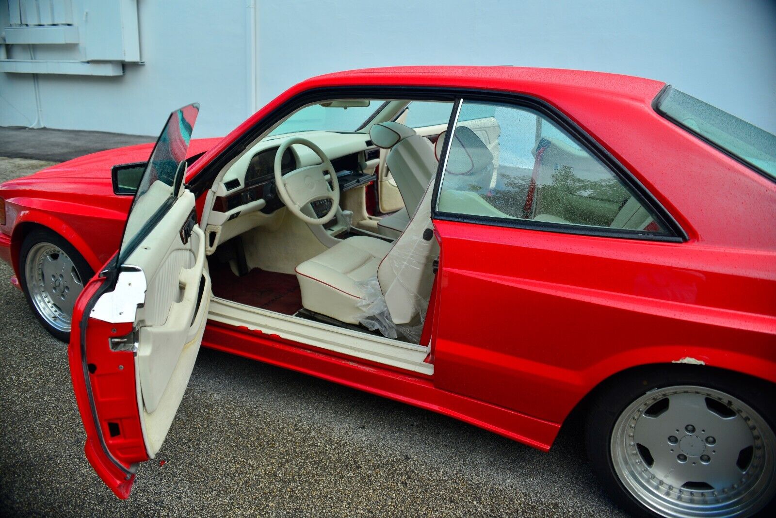 Mercedes-Benz-500-Series-1987-Coupe-22