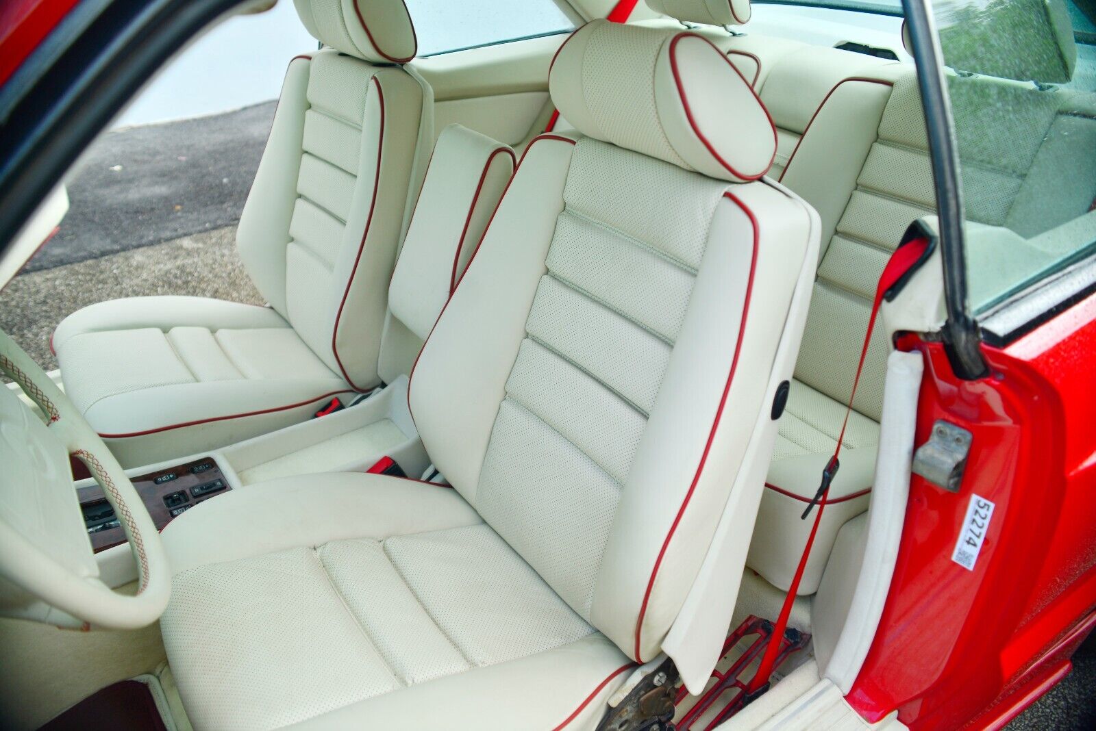 Mercedes-Benz-500-Series-1987-Coupe-26