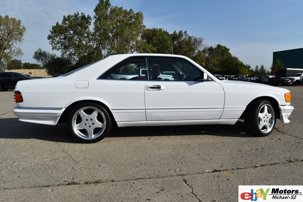 Mercedes-Benz-500-Series-1987-Coupe-3
