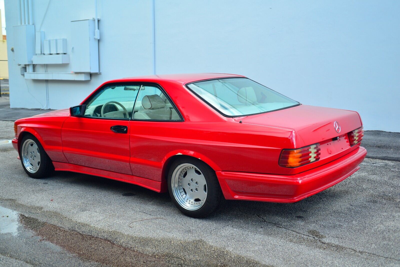 Mercedes-Benz-500-Series-1987-Coupe-3