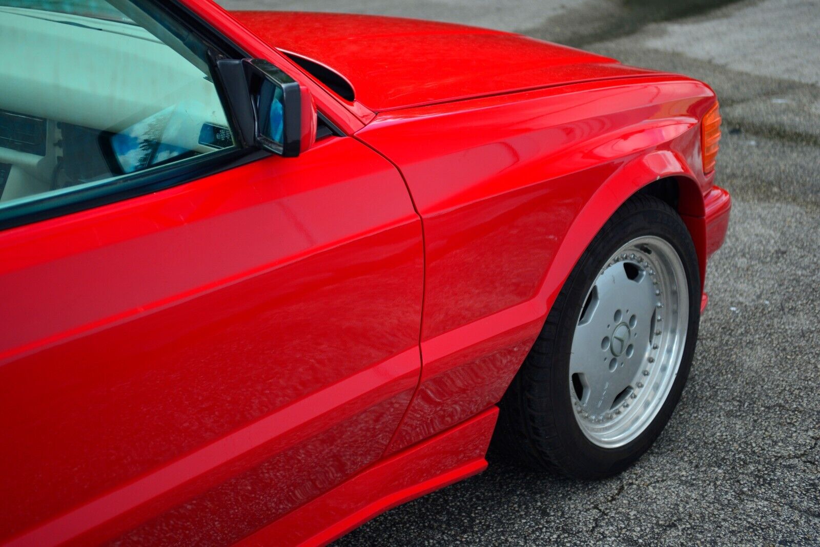 Mercedes-Benz-500-Series-1987-Coupe-9