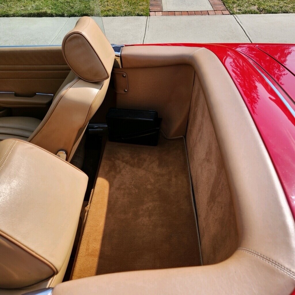 Mercedes-Benz-500-Series-1988-Convertible-16