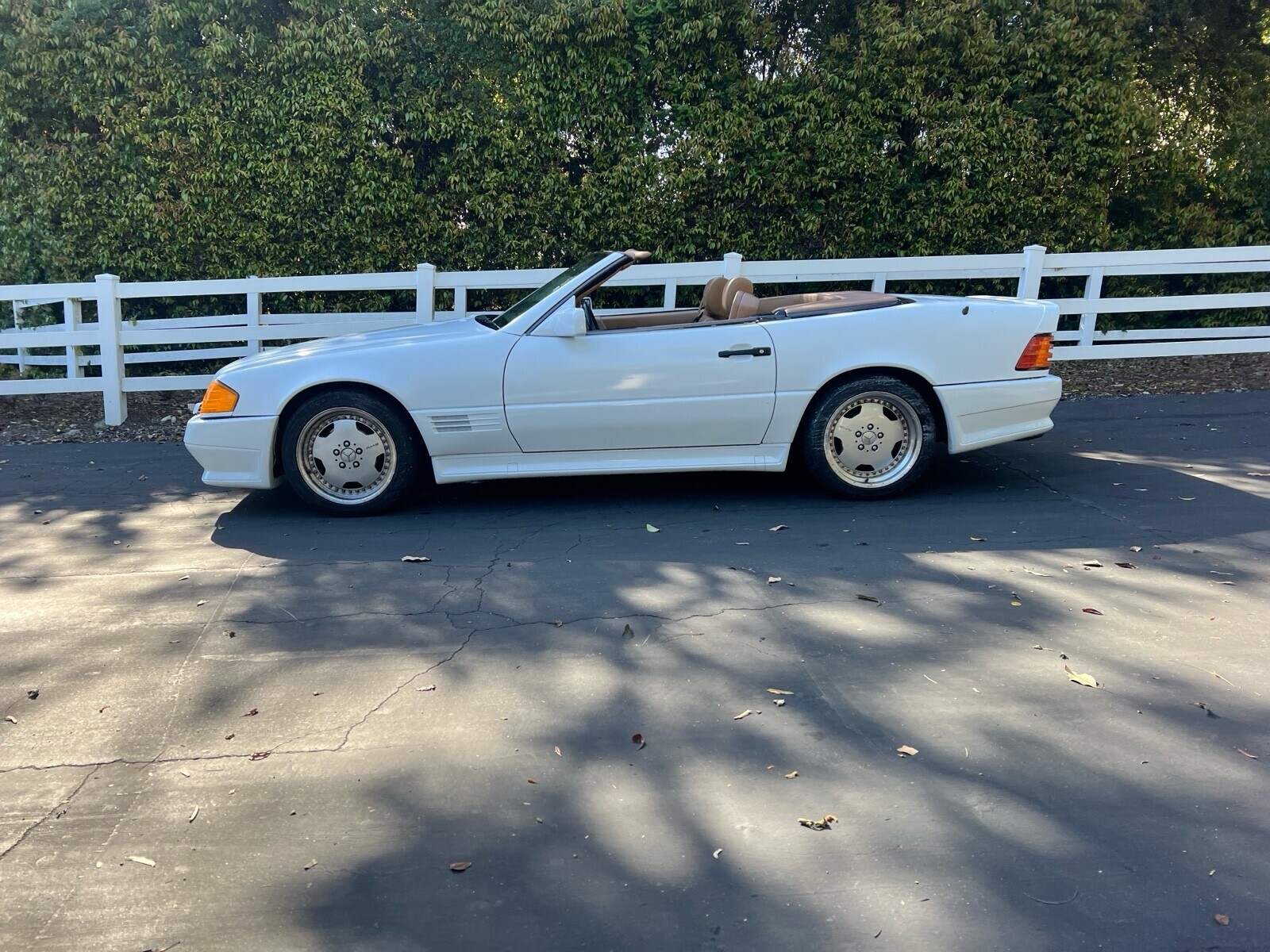 Mercedes-Benz-500-Series-1991-Convertible-21