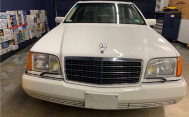 Mercedes-Benz-500-Series-1994-Sedan