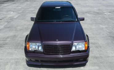 Mercedes-Benz-500E-1992-4D-1