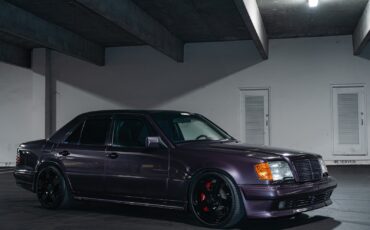 Mercedes-Benz-500E-1992-4D-14