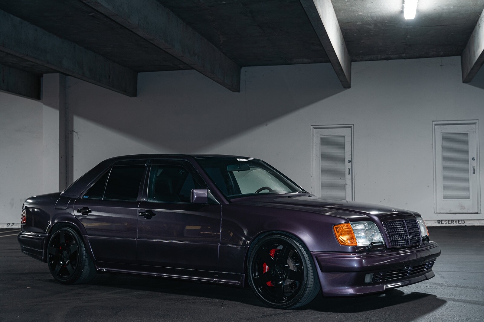 Mercedes-Benz-500E-1992-4D-14