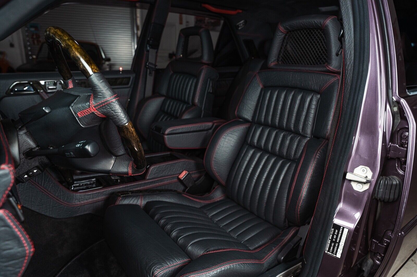 Mercedes-Benz-500E-1992-4D-28