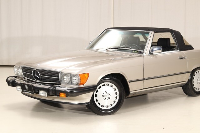 Mercedes-Benz-560-Series-Convertible-1987-Convertible-13