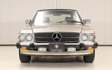 Mercedes-Benz-560-Series-Convertible-1987-Convertible-18