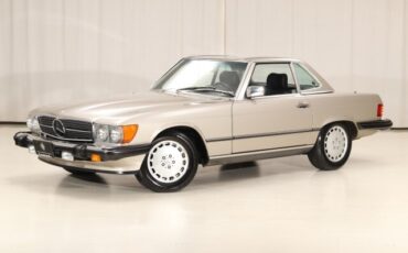 Mercedes-Benz-560-Series-Convertible-1987-Convertible-9