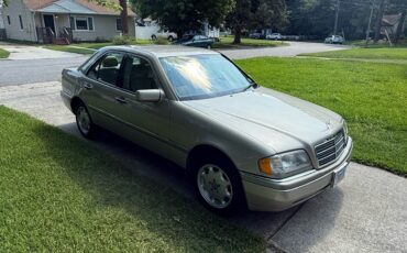 Mercedes-Benz-C-Class-1995-3
