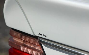 Mercedes-Benz-E-Class-1995-Coupe-24