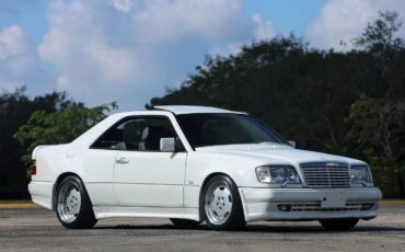 Mercedes-Benz-E-Class-1995-Coupe