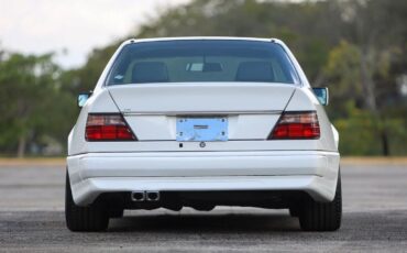 Mercedes-Benz-E-Class-1995-Coupe-6