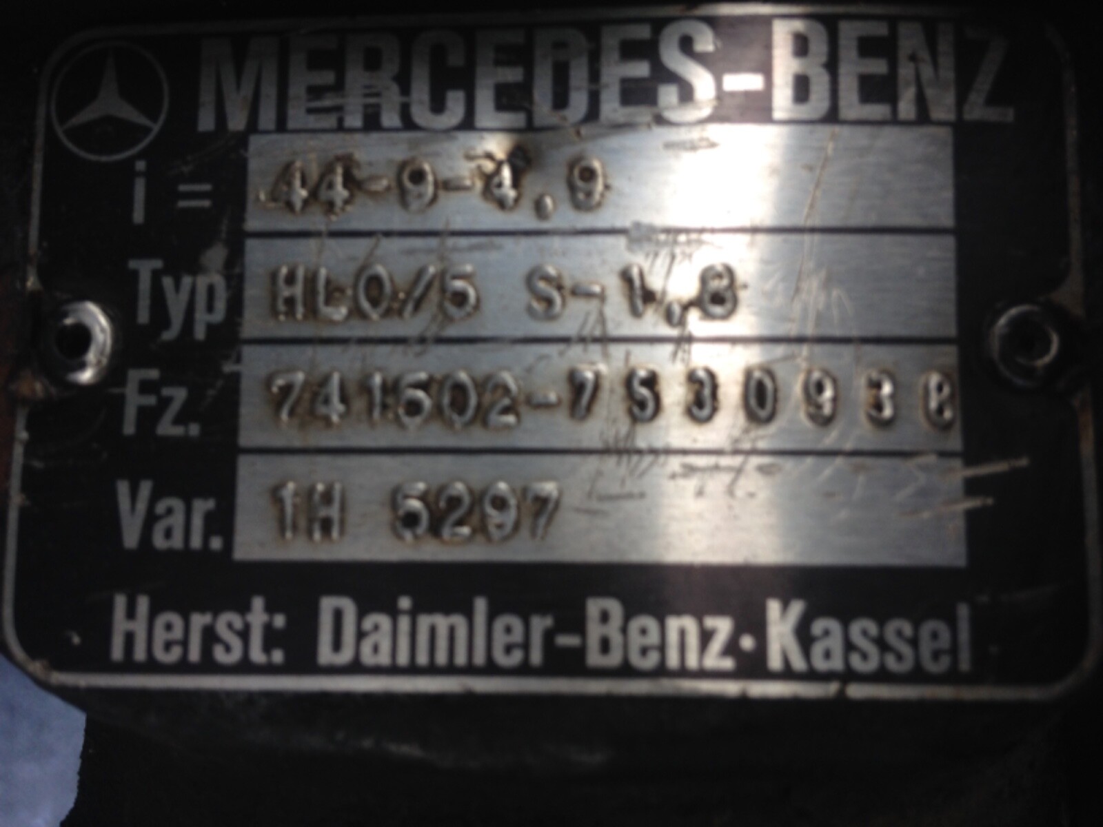 Mercedes-Benz-G-Class-1983-suvutility-2