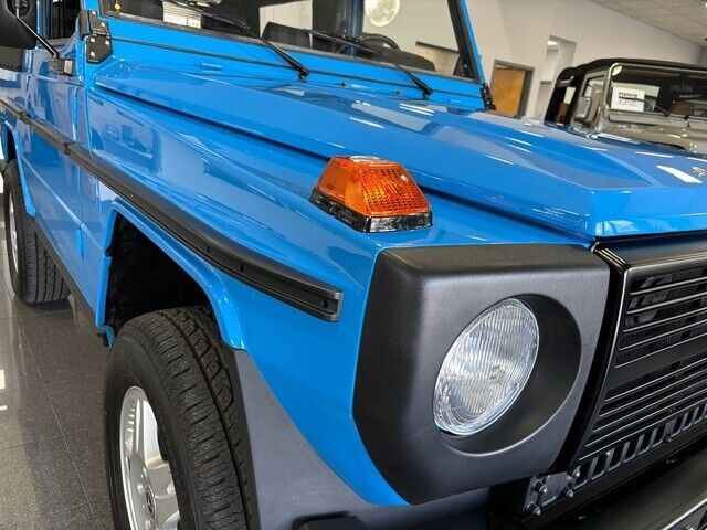 Mercedes-Benz-G-Class-1987-13