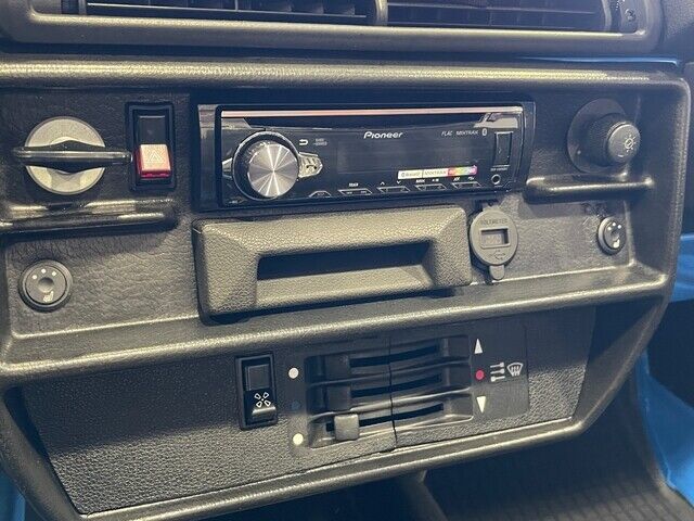Mercedes-Benz-G-Class-1987-20