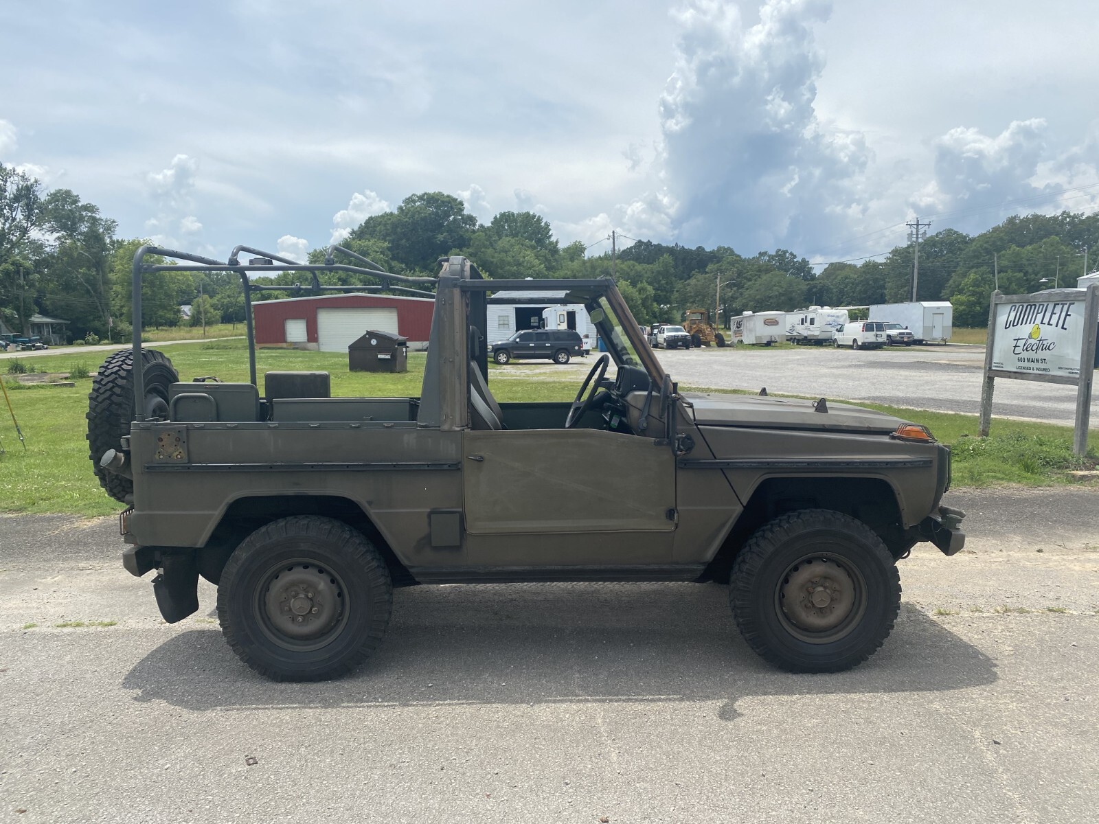 Mercedes-Benz-G-Class-1990-SUV-7