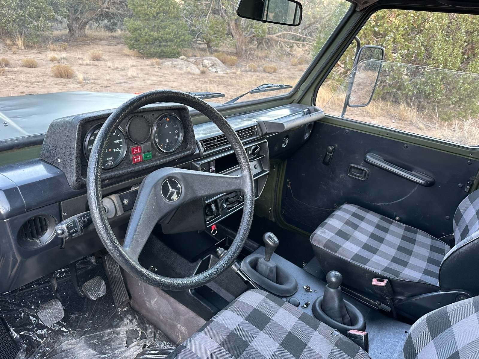 Mercedes-Benz-G-Class-1994-Wagon-16