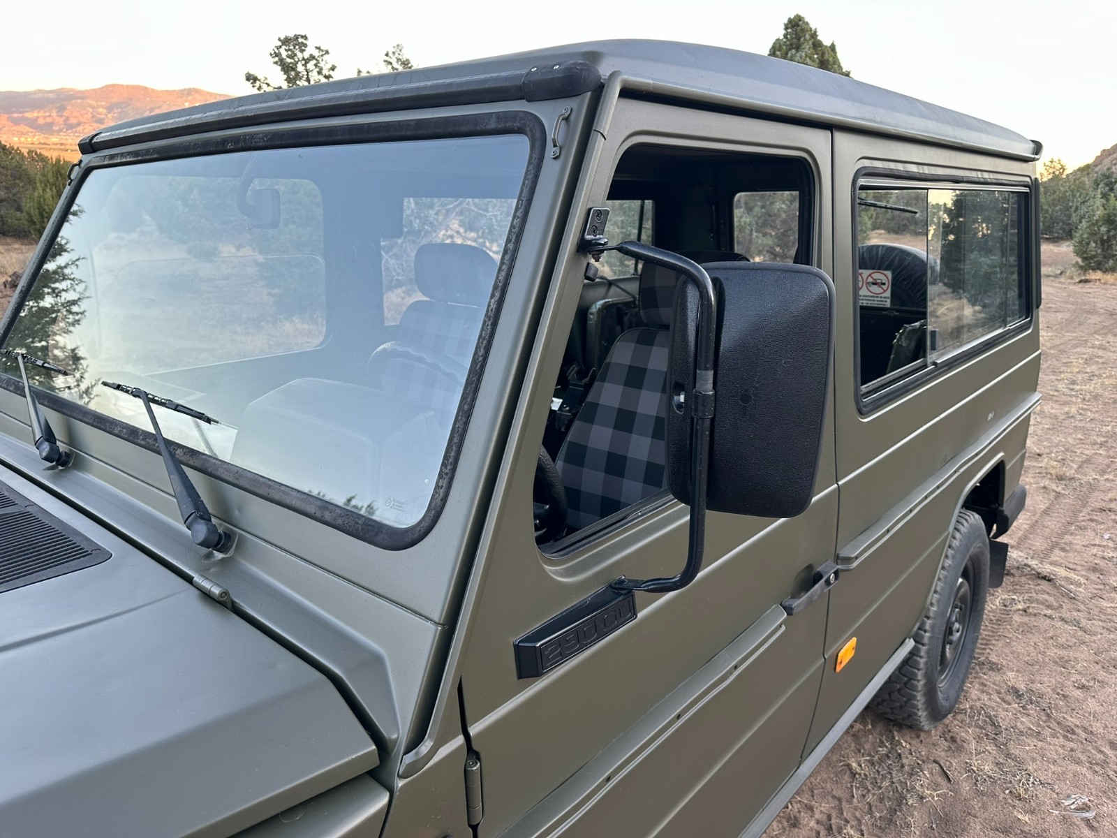 Mercedes-Benz-G-Class-1994-Wagon-6
