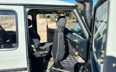 Mercedes-Benz-G-Class-1995-SUV-15