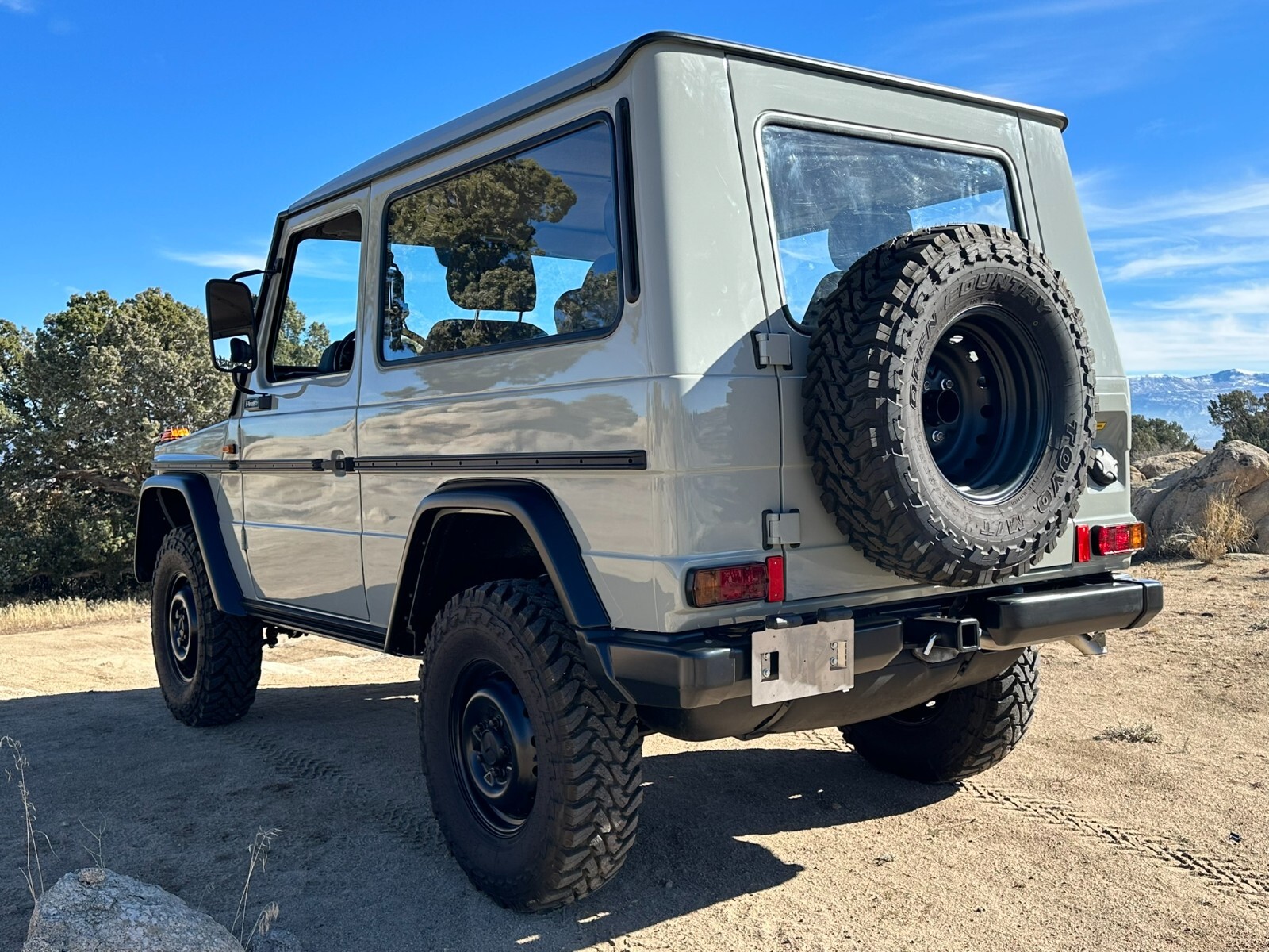 Mercedes-Benz-G-Class-1995-SUV-2