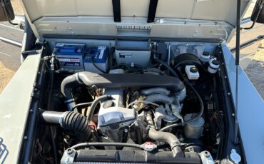 Mercedes-Benz-G-Class-1995-SUV-26