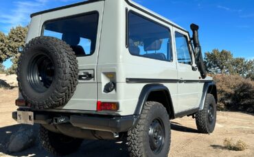 Mercedes-Benz-G-Class-1995-SUV-4