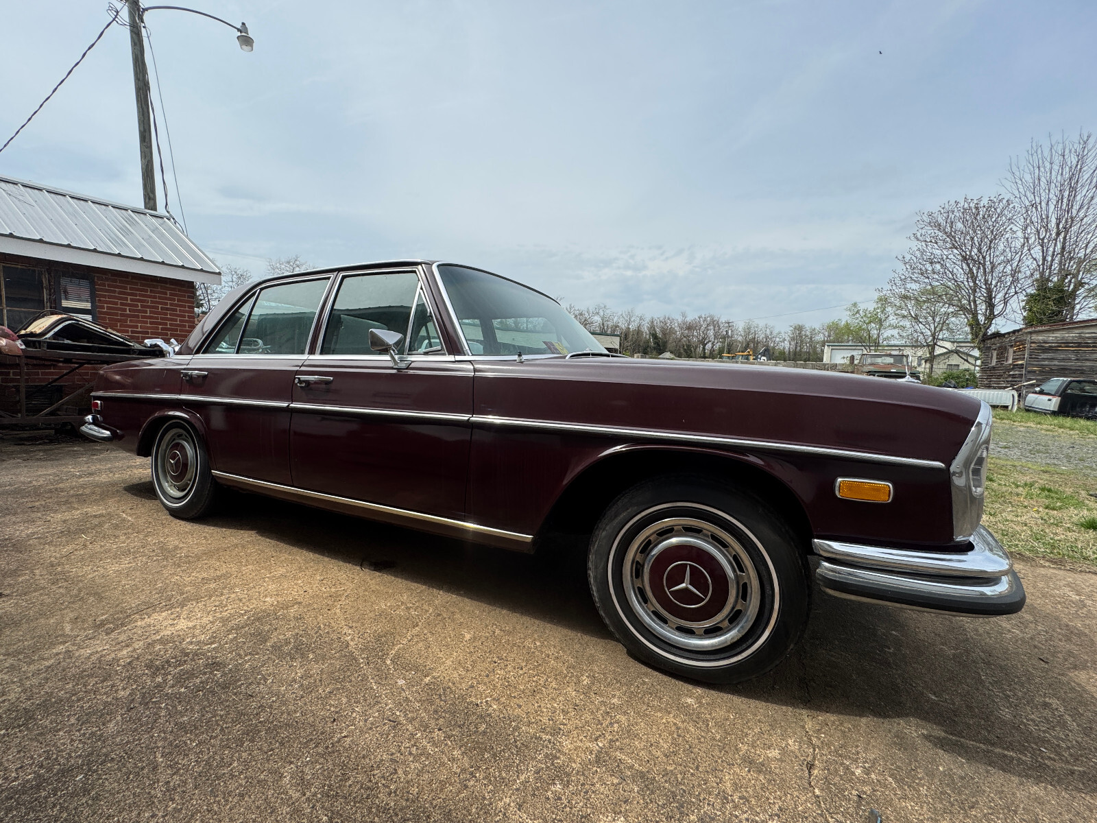 Mercedes-Benz-Other-1968-Sedan-7
