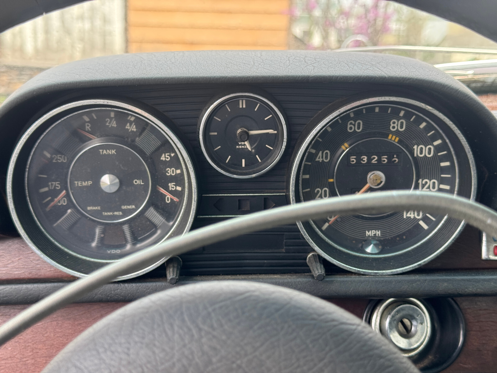 Mercedes-Benz-Other-1968-Sedan-9