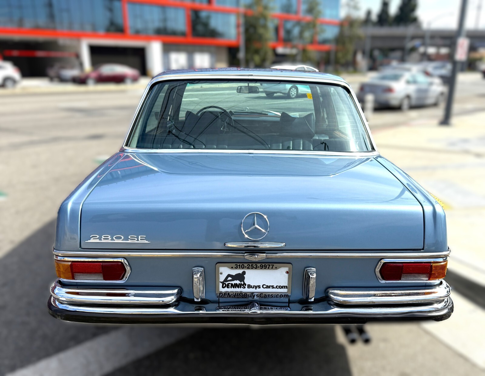 Mercedes-Benz-Other-1972-Sedan-6