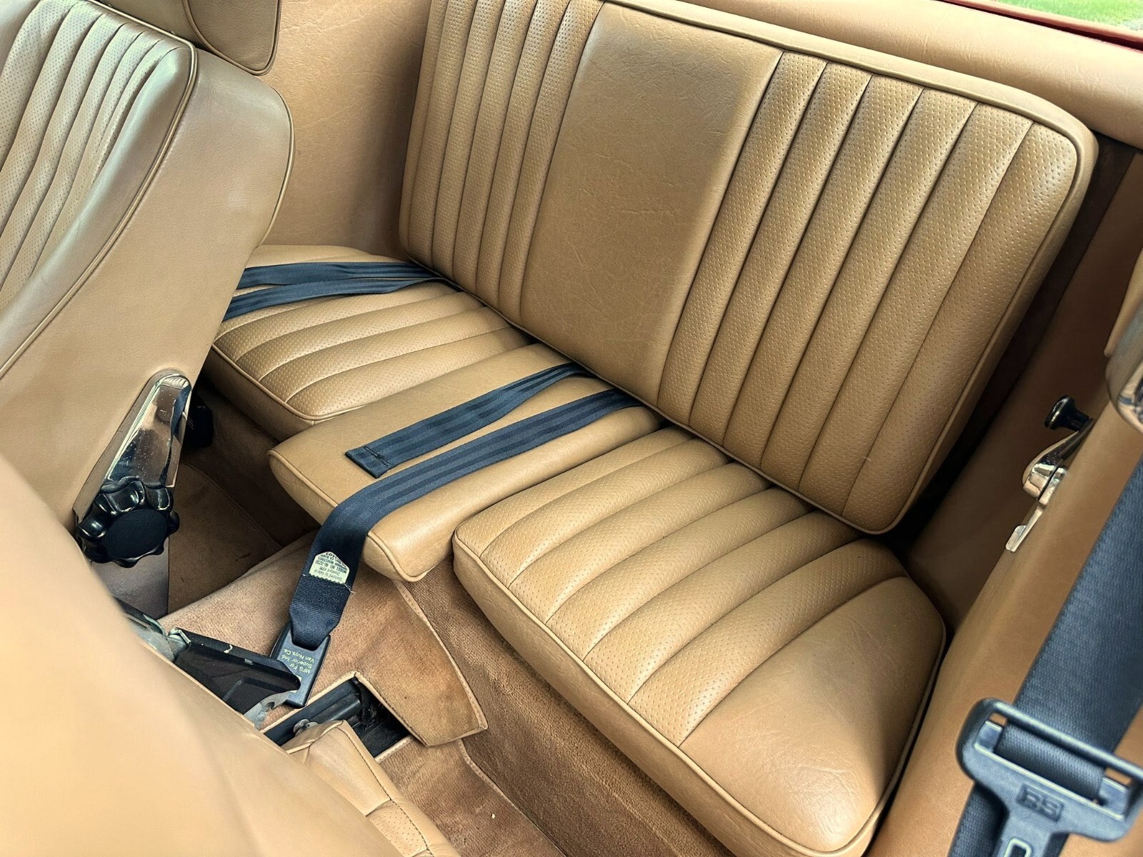 Mercedes-Benz-Other-1987-Convertible-20
