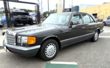 Mercedes-Benz-Other-1989-Sedan-1