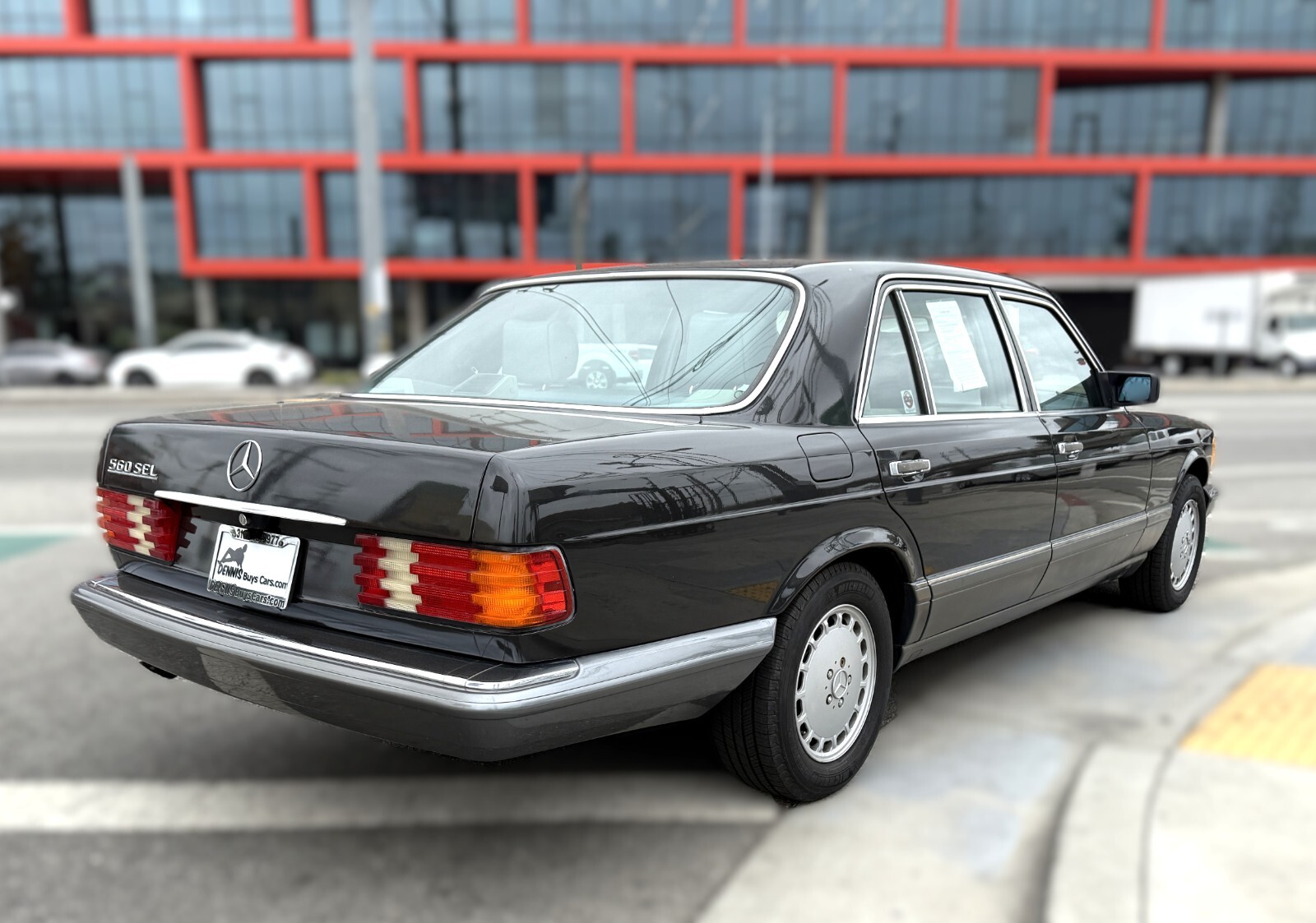 Mercedes-Benz-Other-1989-Sedan-2