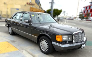Mercedes-Benz-Other-1989-Sedan-3