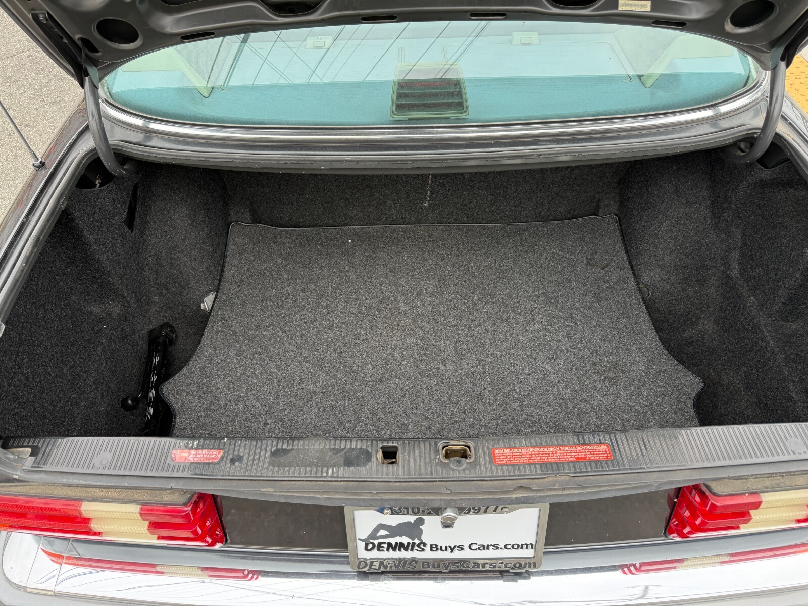 Mercedes-Benz-Other-1989-Sedan-7
