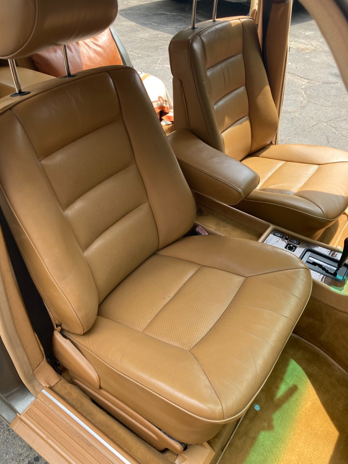 Mercedes-Benz-Other-1991-Sedan-3