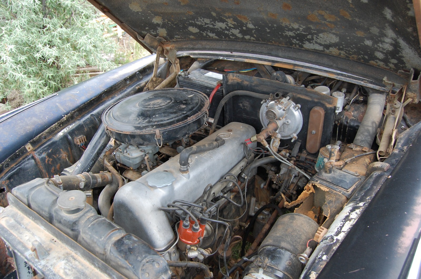 Mercedes-Benz-S-Class-1958-Sedan-10