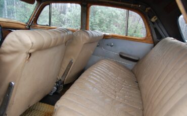 Mercedes-Benz-S-Class-1958-Sedan-5