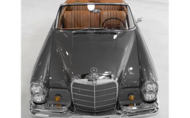 Mercedes-Benz-S-Class-1967-Cabriolet-11