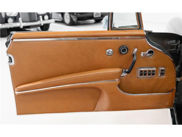 Mercedes-Benz-S-Class-1967-Cabriolet-15