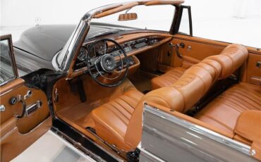 Mercedes-Benz-S-Class-1967-Cabriolet-16