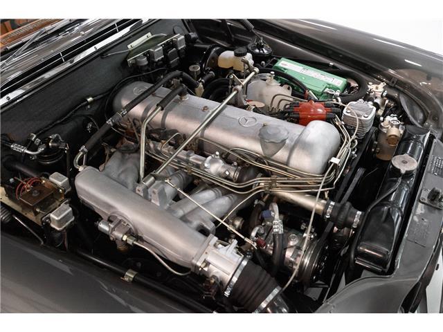 Mercedes-Benz-S-Class-1967-Cabriolet-23