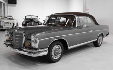 Mercedes-Benz-S-Class-1967-Cabriolet-3